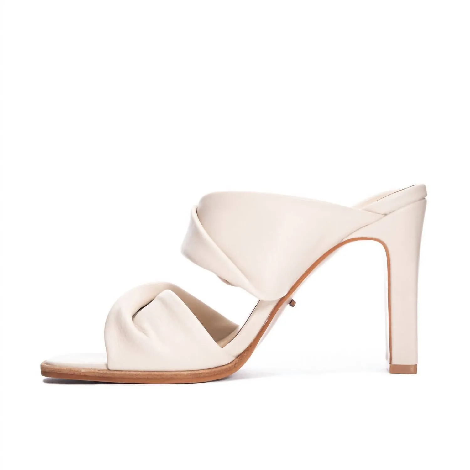 42 Gold - Women's Leven Leather Sandal